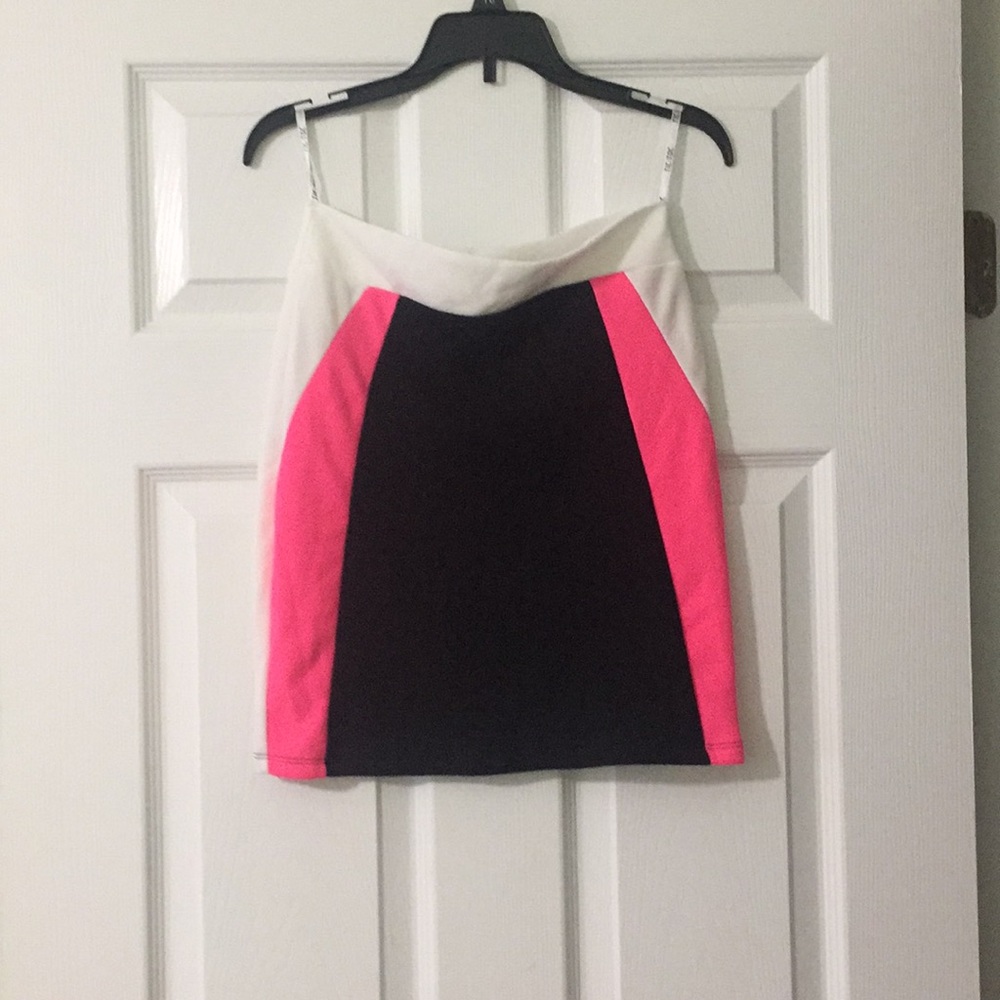 NWT SKIRT NEON MINI